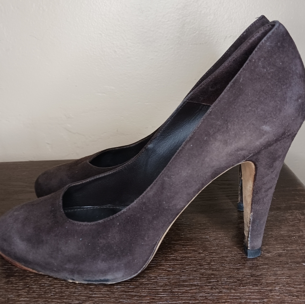 Loro Piana Dark Brown Suede Heels Pumps Size: US 8/ EU 38